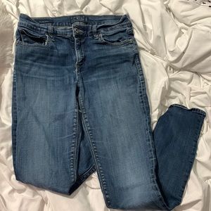 Lucky Jeans